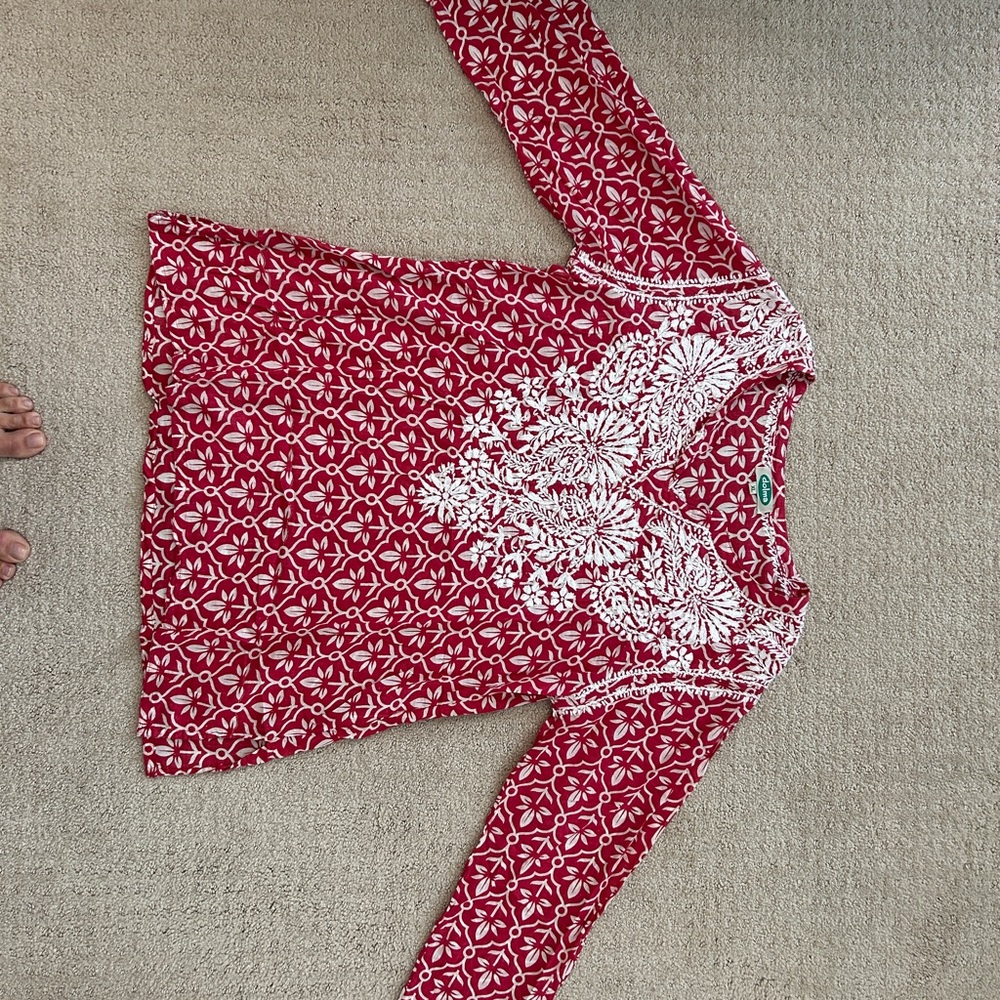 Women's Red Floral-Print Embroidered Tunic Top